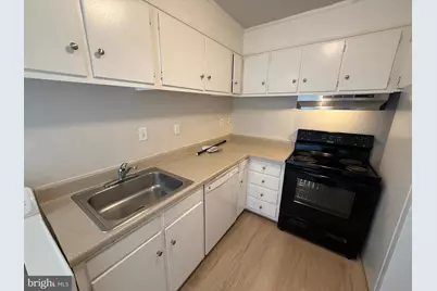 809 Denton Circle, Fredericksburg, VA 22401 - Photo 13