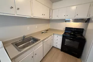 809 Denton Cir, Fredericksburg, VA 22401 - Photo 13