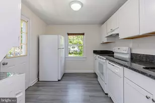 319 Wolfe St, Fredericksburg, VA 22401 - Photo 13