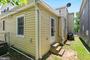 319 Wolfe St, Fredericksburg, VA 22401 - Photo 25