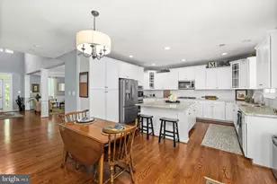 1305 Hearthstone Dr, Fredericksburg, VA 22401 - Photo 21