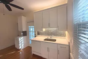 1212 Prince Edward St, Fredericksburg, VA 22401 - Photo 9