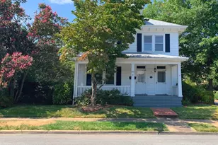 1212 Prince Edward St, Fredericksburg, VA 22401 - Photo 3