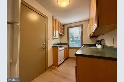 1400 Kenmore Avenue #D2, Fredericksburg, VA 22401 - Photo 5