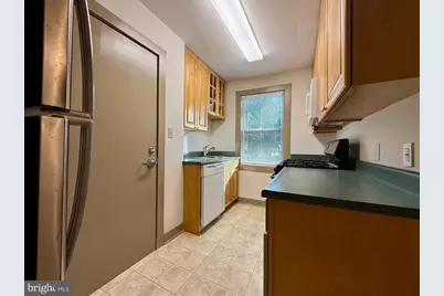 1400 Kenmore Avenue #D4, Fredericksburg, VA 22401 - Photo 5