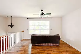433 Deerwood Dr, Fredericksburg, VA 22401 - Photo 3