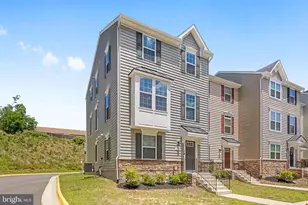 1118 Dovetail Cir, Fredericksburg, VA 22401 - Photo 9