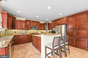 1402 Sands Cir, Fredericksburg, VA 22401 - Photo 11