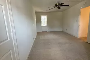1446 Kenmore Ave, Fredericksburg, VA 22401 - Photo 9