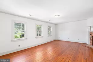 1307 Caroline St, Fredericksburg, VA 22401 - Photo 5