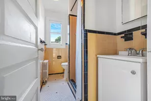 1004 Prince Edward St, Fredericksburg, VA 22401 - Photo 5