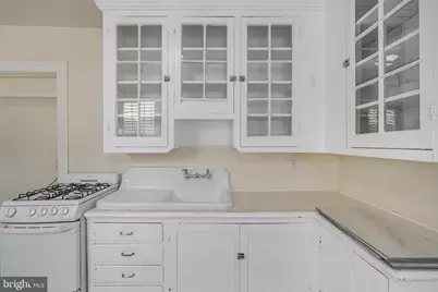 1004 Prince Edward Street #1, Fredericksburg, VA 22401 - Photo 5