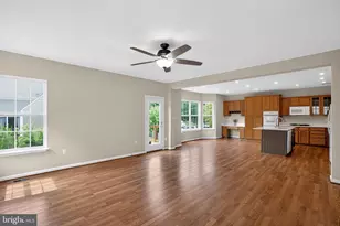 1010 Austin Dr, Fredericksburg, VA 22401 - Photo 15