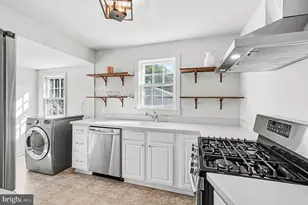 449 Hanson Ave, Fredericksburg, VA 22401 - Photo 17