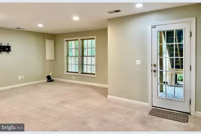 1040 Hotchkiss Place, Fredericksburg, VA 22401 - Photo 23