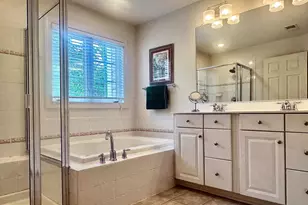 1040 Hotchkiss Pl, Fredericksburg, VA 22401 - Photo 17