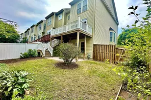 1040 Hotchkiss Pl, Fredericksburg, VA 22401 - Photo 33
