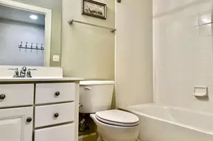 1040 Hotchkiss Pl, Fredericksburg, VA 22401 - Photo 27