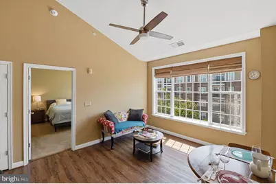 701 Cobblestone Boulevard #308, Fredericksburg, VA 22401 - Photo 5