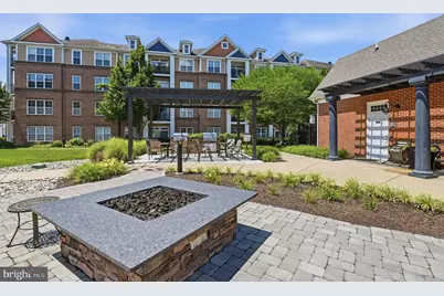 701 Cobblestone Boulevard #308, Fredericksburg, VA 22401 - Photo 23