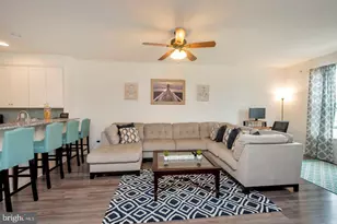 1418 Hudgins Farm Cir, Fredericksburg, VA 22408 - Photo 11