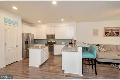 1418 Hudgins Farm Circle, Fredericksburg, VA 22408 - Photo 5
