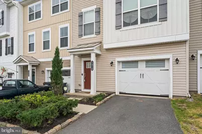 1418 Hudgins Farm Circle, Fredericksburg, VA 22408 - Photo 3