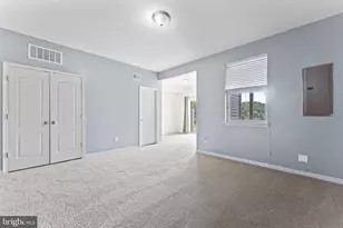 1418 Hudgins Farm Cir, Fredericksburg, VA 22408 - Photo 3