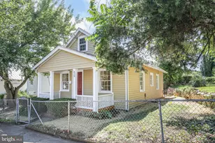 626 Charlotte St, Fredericksburg, VA 22401 - Photo 3