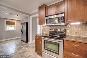 712 Freeman St, Fredericksburg, VA 22401 - Photo 15