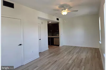 102 Hanover Street #302, Fredericksburg, VA 22401 - Photo 17