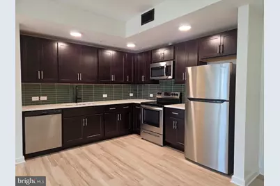 102 Hanover Street #204, Fredericksburg, VA 22401 - Photo 3