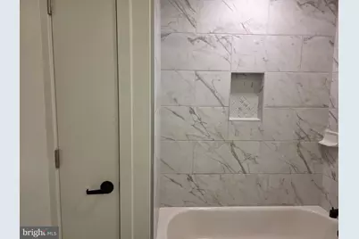 102 Hanover Street #204, Fredericksburg, VA 22401 - Photo 17