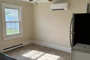 1605 Apt B Charles St, Fredericksburg, VA 22401 - Photo 5