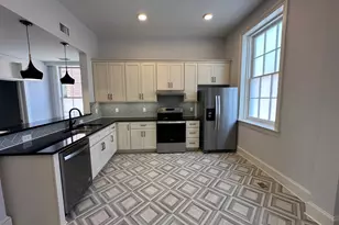 202 Hanover St, Fredericksburg, VA 22401 - Photo 3