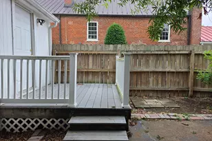 102 Frederick St, Fredericksburg, VA 22401 - Photo 23