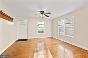 621 Wolfe St, Fredericksburg, VA 22401 - Photo 9