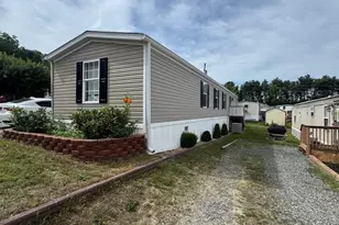 9740 Glenwood Dr, Fredericksburg, VA 22408 - Photo 5