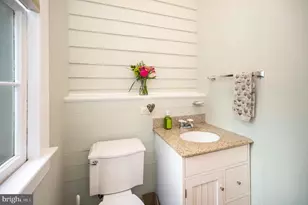 1102 Prince Edward St, Fredericksburg, VA 22401 - Photo 23