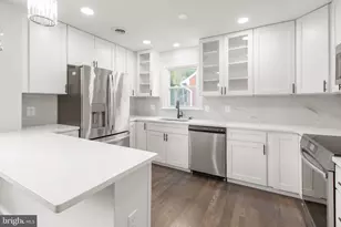1329 Brent St, Fredericksburg, VA 22401 - Photo 17