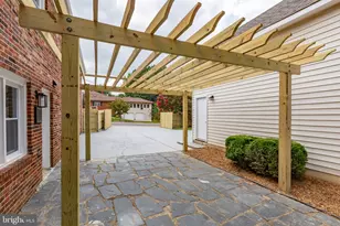 1329 Brent St, Fredericksburg, VA 22401 - Photo 7