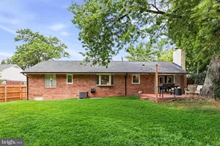 710 Bunker Hill St, Fredericksburg, VA 22401 - Photo 35