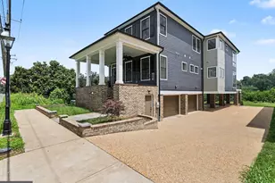 1119 Sophia St, Fredericksburg, VA 22401 - Photo 1