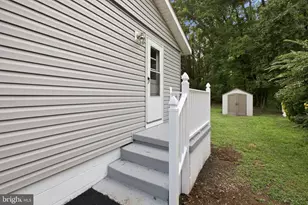 2005 New Kent St, Fredericksburg, VA 22401 - Photo 7