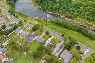 408 Riverside Dr, Fredericksburg, VA 22401 - Photo 45