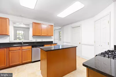 1307 Caroline Street, Fredericksburg, VA 22401 - Photo 11
