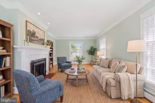 1321 Royston St, Fredericksburg, VA 22401 - Photo 3