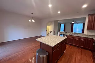 1118 Oakwood St, Fredericksburg, VA 22401 - Photo 5