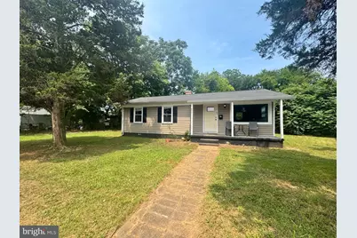 211 Howison Avenue, Fredericksburg, VA 22401 - Photo 1