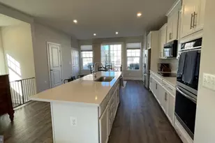 1812 Briscoe Ln, Fredericksburg, VA 22401 - Photo 9
